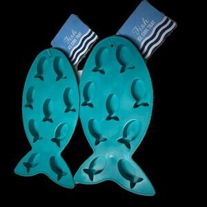 COASTAL ~ Silicone Ice Mold Tray ~ FISH ~ Set of 2 ~ AQUA BLUE